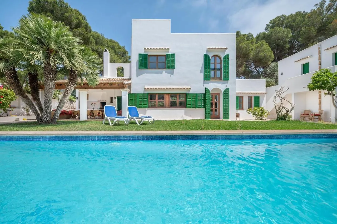 Wonderful 5 Bed Villa With Private Cala D´Or 0*,  İspanya
